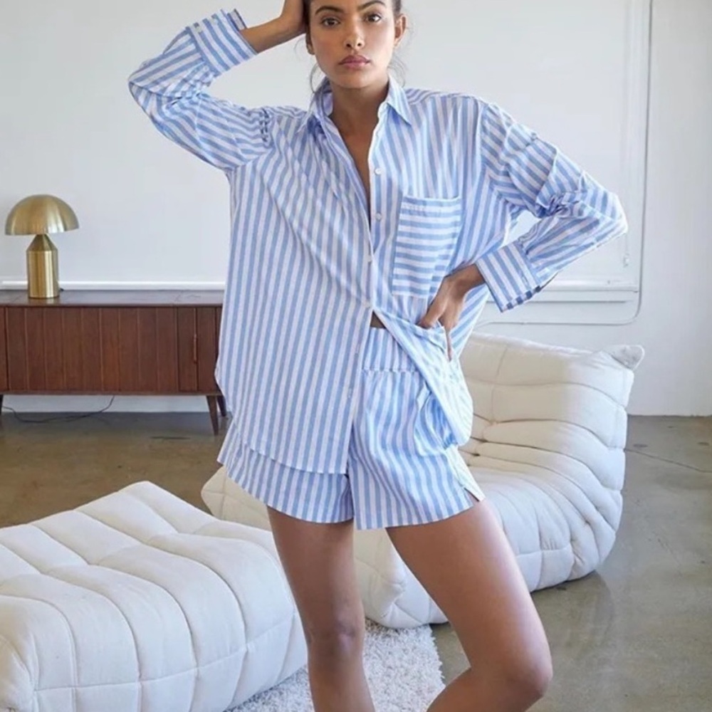 AYR striped set